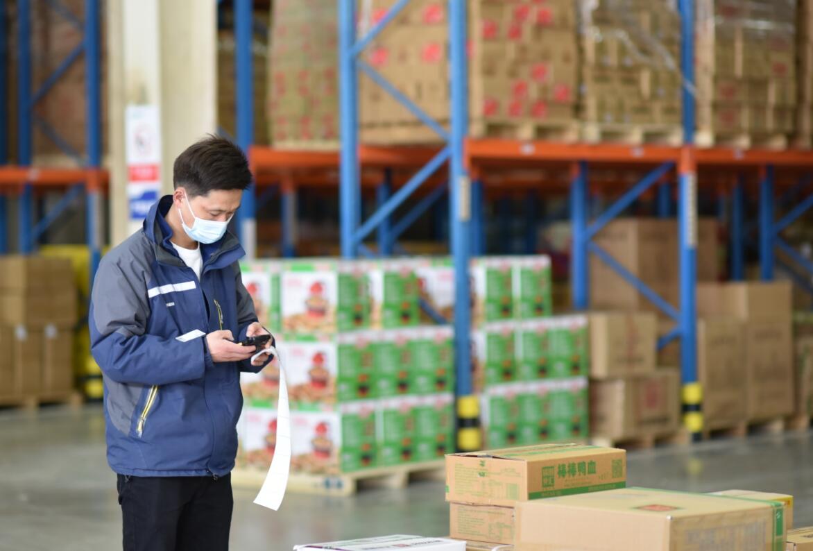 中通快遞冷鏈與標(biāo)快護(hù)航，“52”期間日發(fā)云南